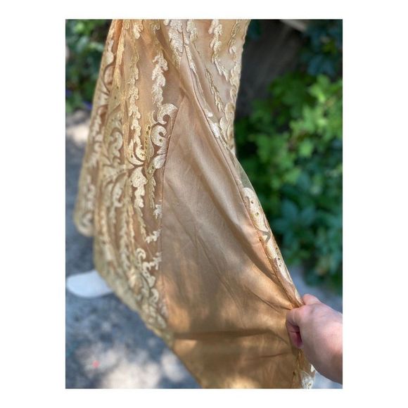 Gold Lace Mermaid Formal Dress Hand Tailored Ruffle Short Sleeve - Picture 9 of 12